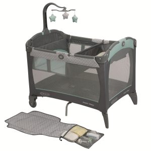 GRACO PACK AND PLAY CHANGE &CARRY-MANOR 4