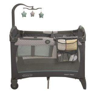 GRACO PACK AND PLAY CHANGE &CARRY-MANOR 1